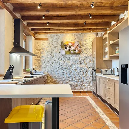 Casa Rosalia *
