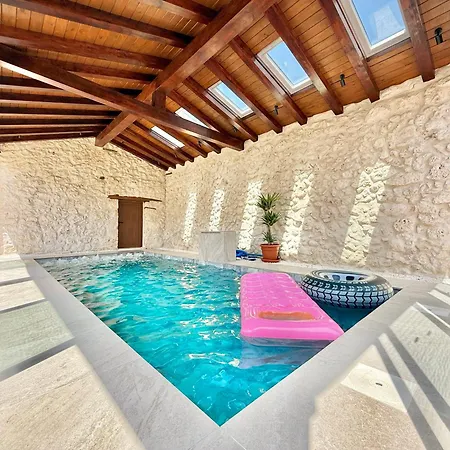 Casa Rosalia Holiday home *