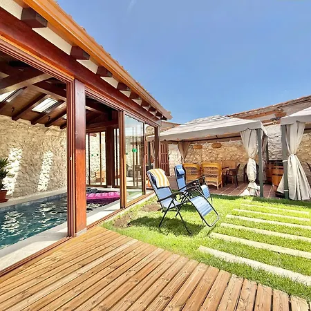 Casa Rosalia Holiday home *